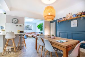 Photo 8- click for photo gallery